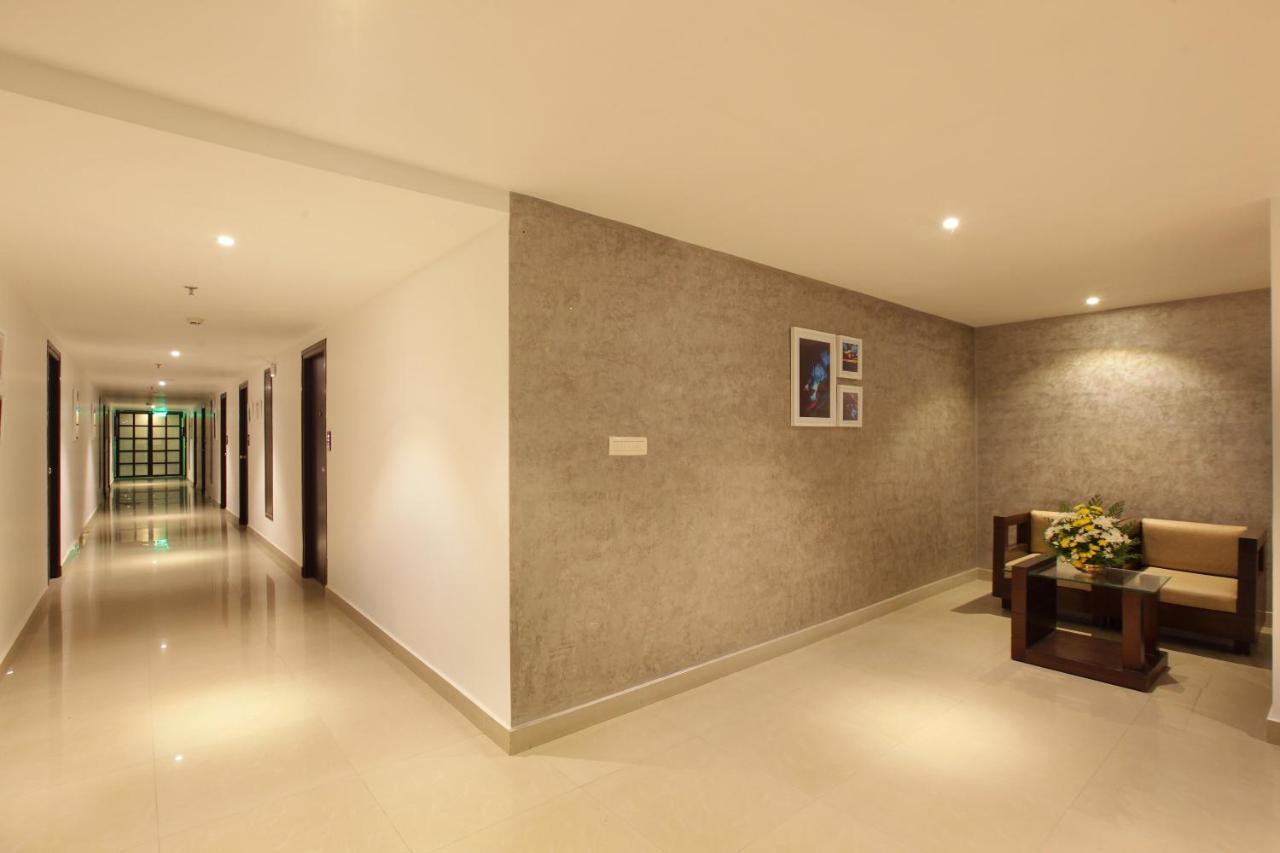 Hotel Park Residency Kuttiyadi Kuttyadi Exterior foto