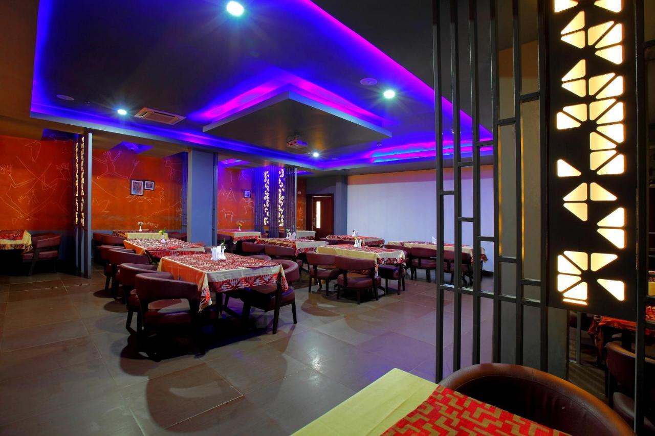 Hotel Park Residency Kuttiyadi Kuttyadi Exterior foto